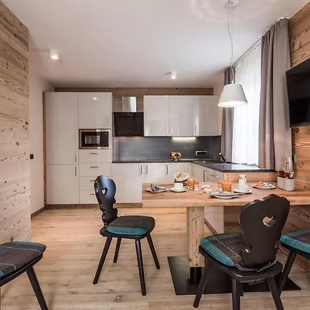 Osti Nicl Apartment San Martino in Badia Exterior photo